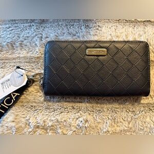 Nautica Navy Blue Diamond-Pattern Wallet! NWT!